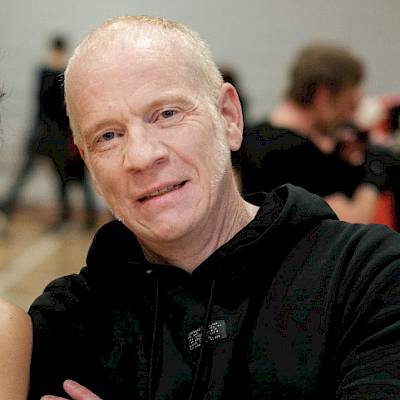 Portraitfoto Frank Hüttner